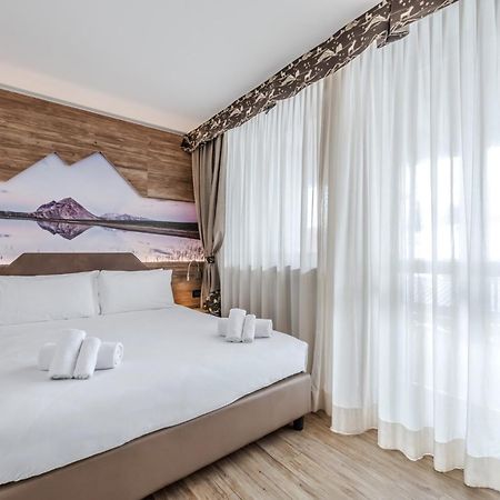 Hotiday Chalet Sestriere Vialattea ภายนอก รูปภาพ