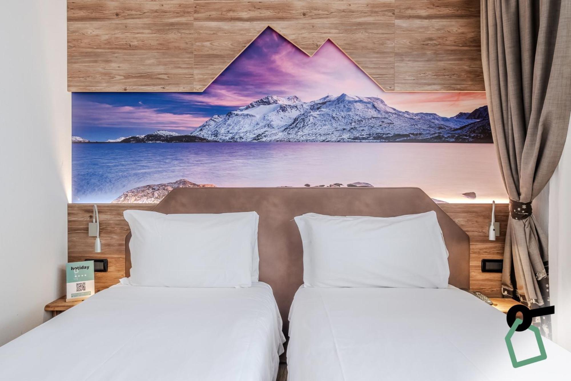 Hotiday Chalet Sestriere Vialattea ภายนอก รูปภาพ