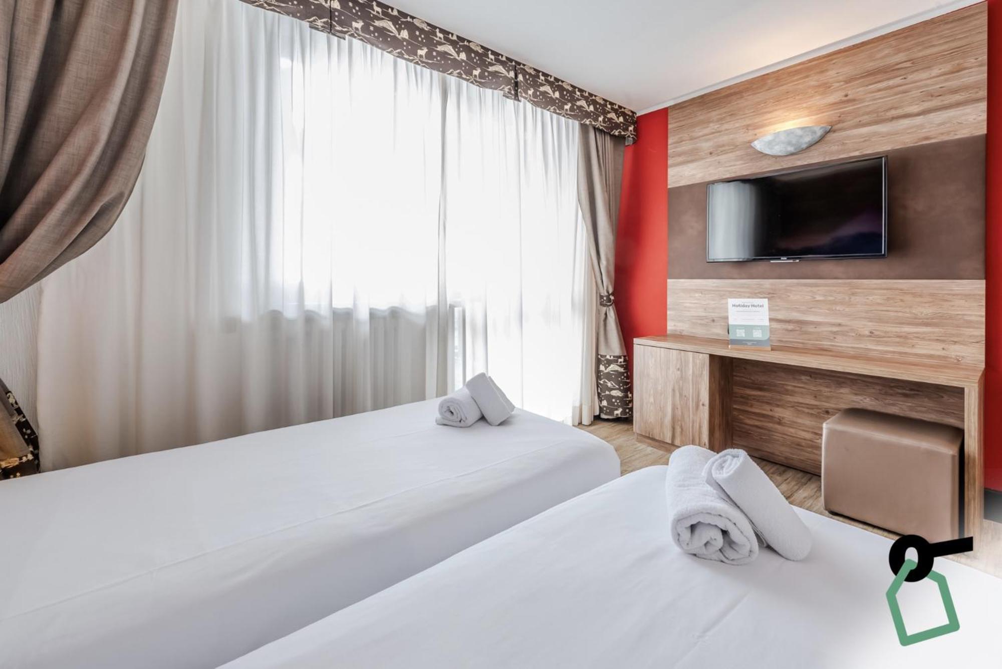 Hotiday Chalet Sestriere Vialattea ภายนอก รูปภาพ