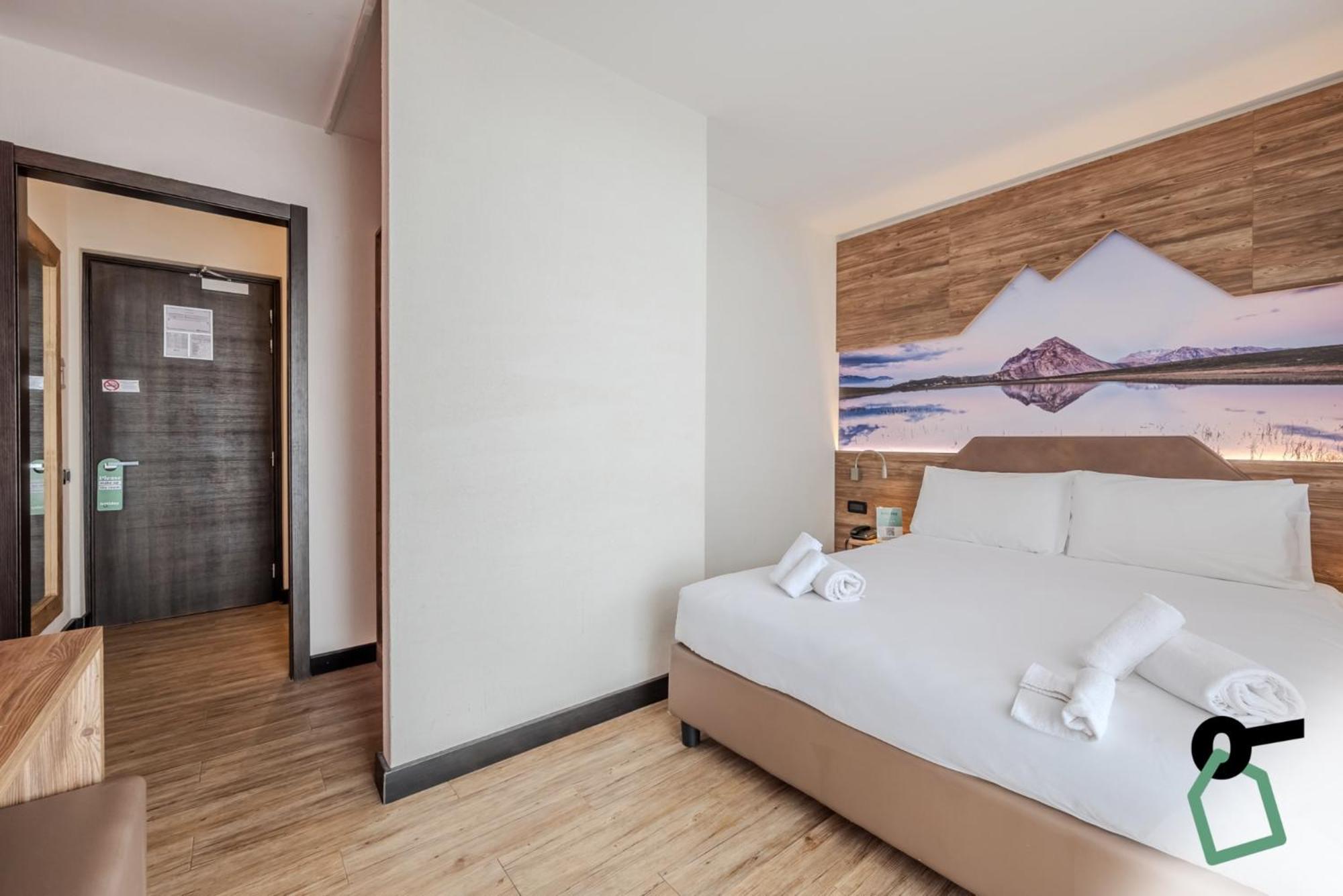 Hotiday Chalet Sestriere Vialattea ภายนอก รูปภาพ