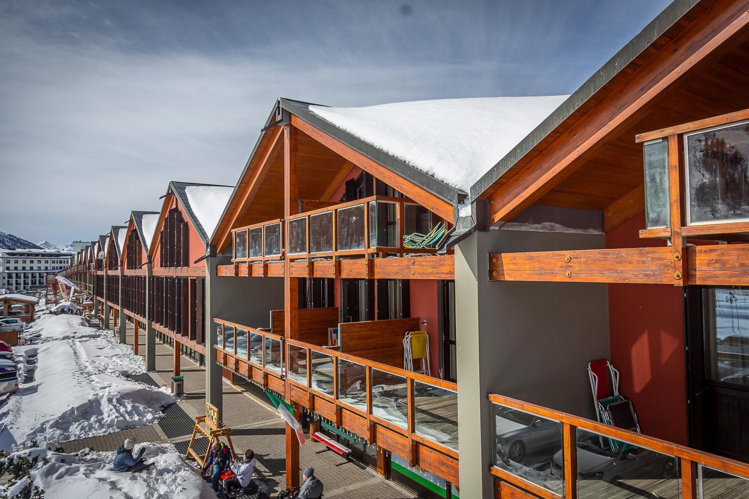 Hotiday Chalet Sestriere Vialattea ภายนอก รูปภาพ