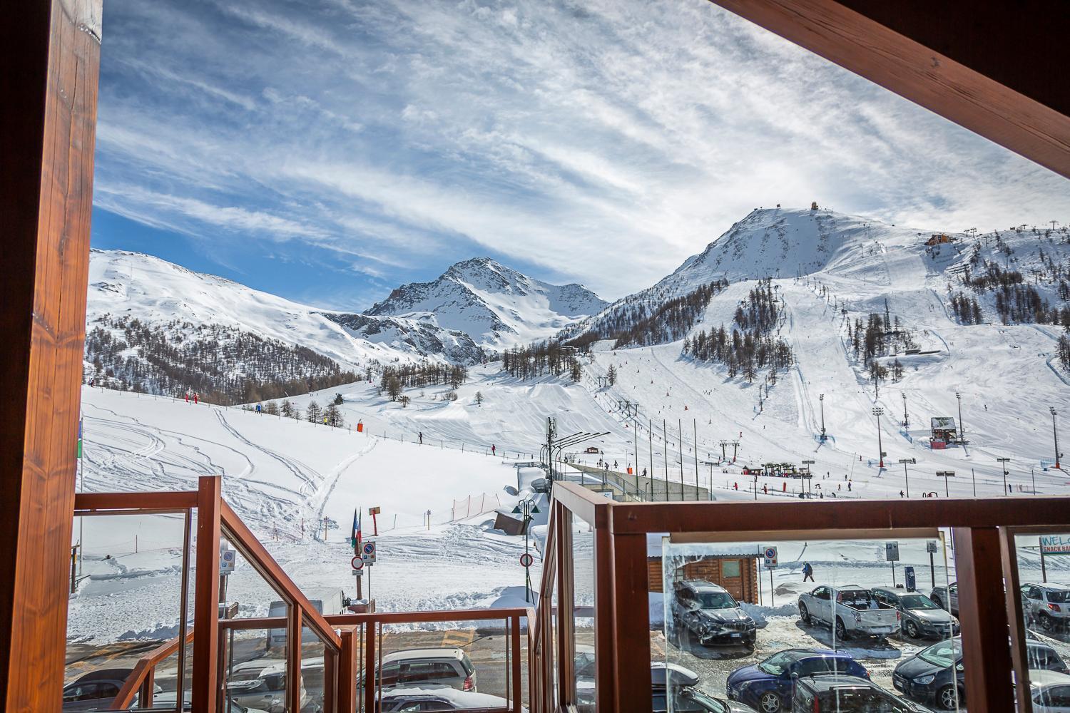 Hotiday Chalet Sestriere Vialattea ภายนอก รูปภาพ